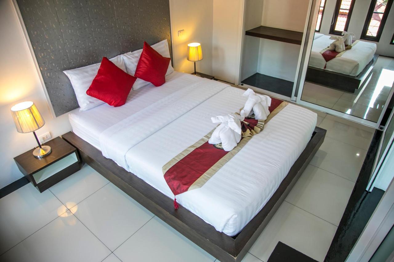 West Key Kamala Apartment Екстер'єр фото